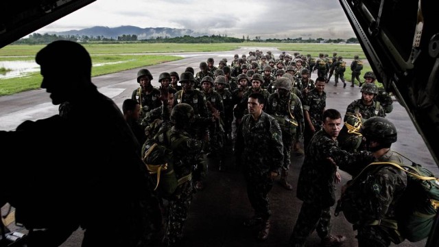 Militares que não estão mais na ativa podem receber dinheiro na Justiça